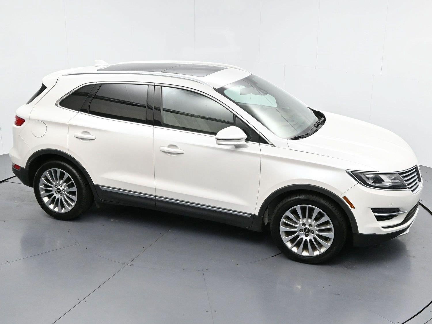 Used 2015 Lincoln MKC FWD w/ Equipment Group 102A Reserve image 33