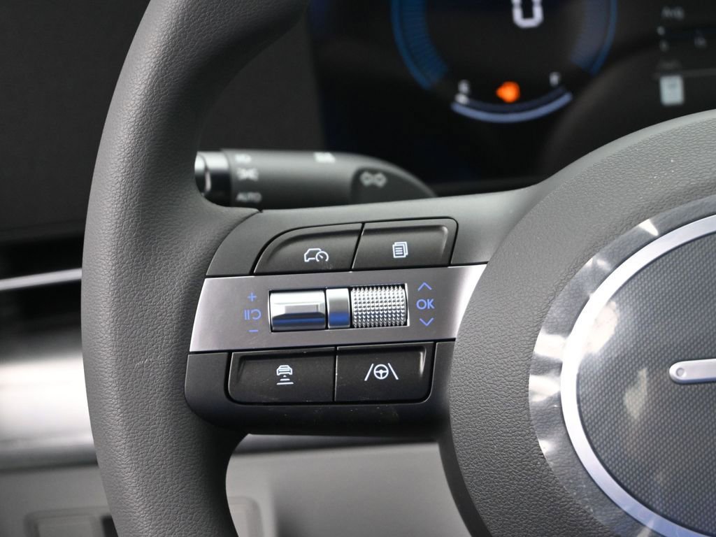 New 2026 Hyundai Kona SE image 13