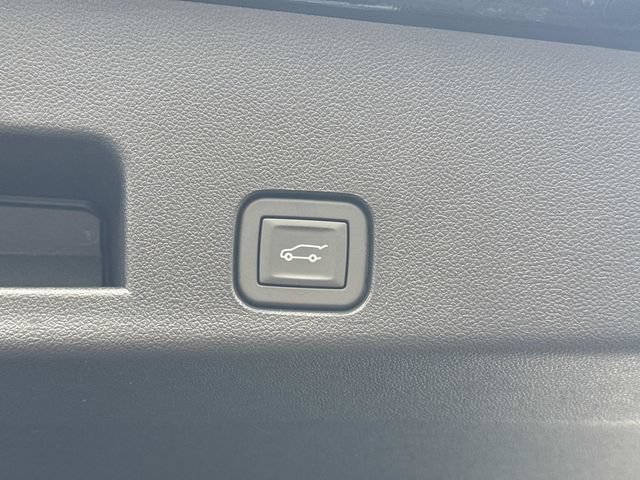 New 2026 GMC Acadia Elevation w/ Black Edition FWD image 14