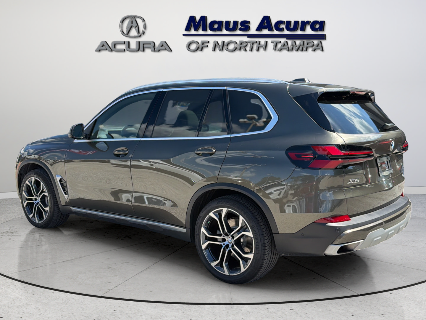 Used 2024 BMW X5 sDrive40i w/ Premium Package RWD image 8