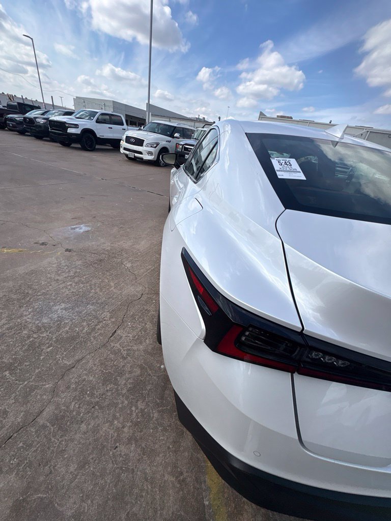 Used 2024 Lexus IS 300 w/ Comfort Package RWD image 5