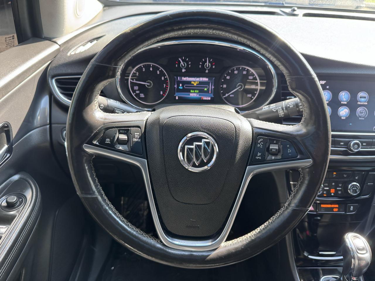 Used 2019 Buick Encore Essence AWD/4WD image 19