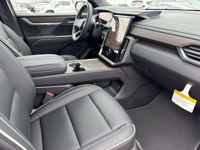 New 2026 GMC Acadia Denali w/ Super Cruise Package image 18