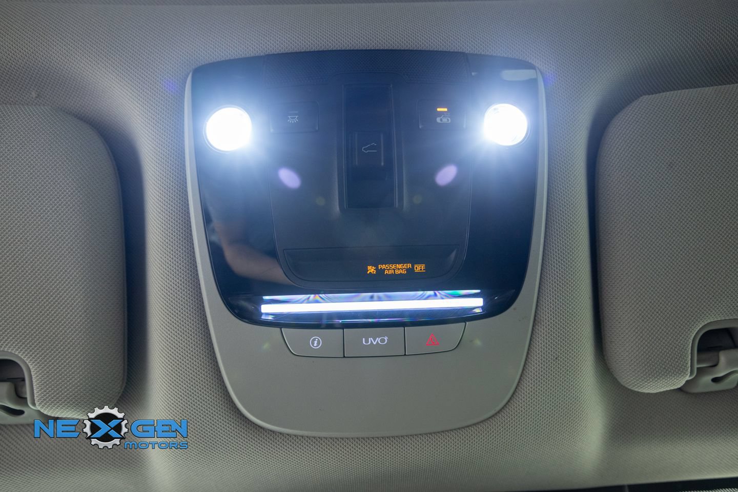 Used 2021 Kia Sorento EX w/ EX AWD X-Line Package image 23