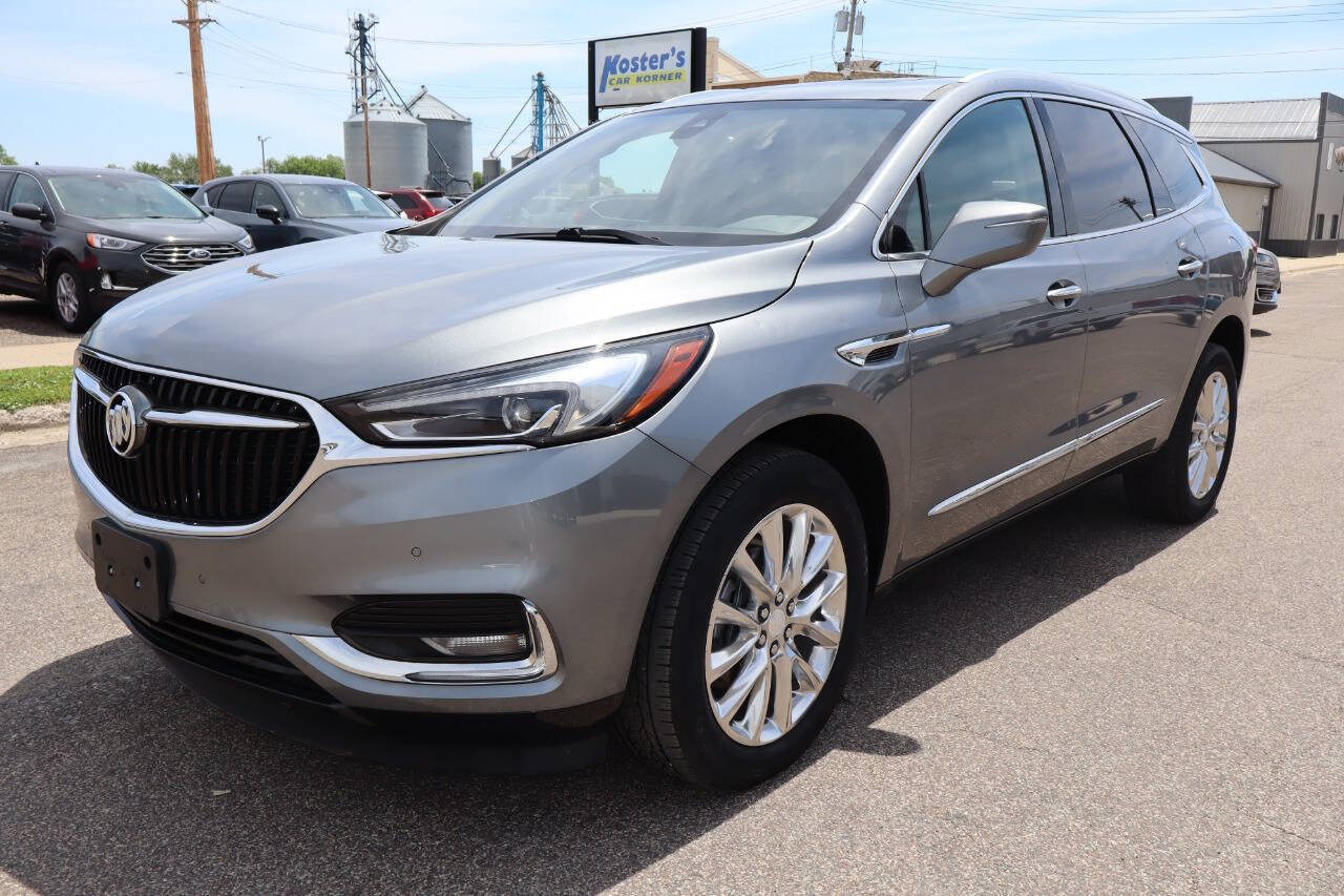 Used 2020 Buick Enclave Premium w/ Sun and Sites Package AWD/4WD image 1