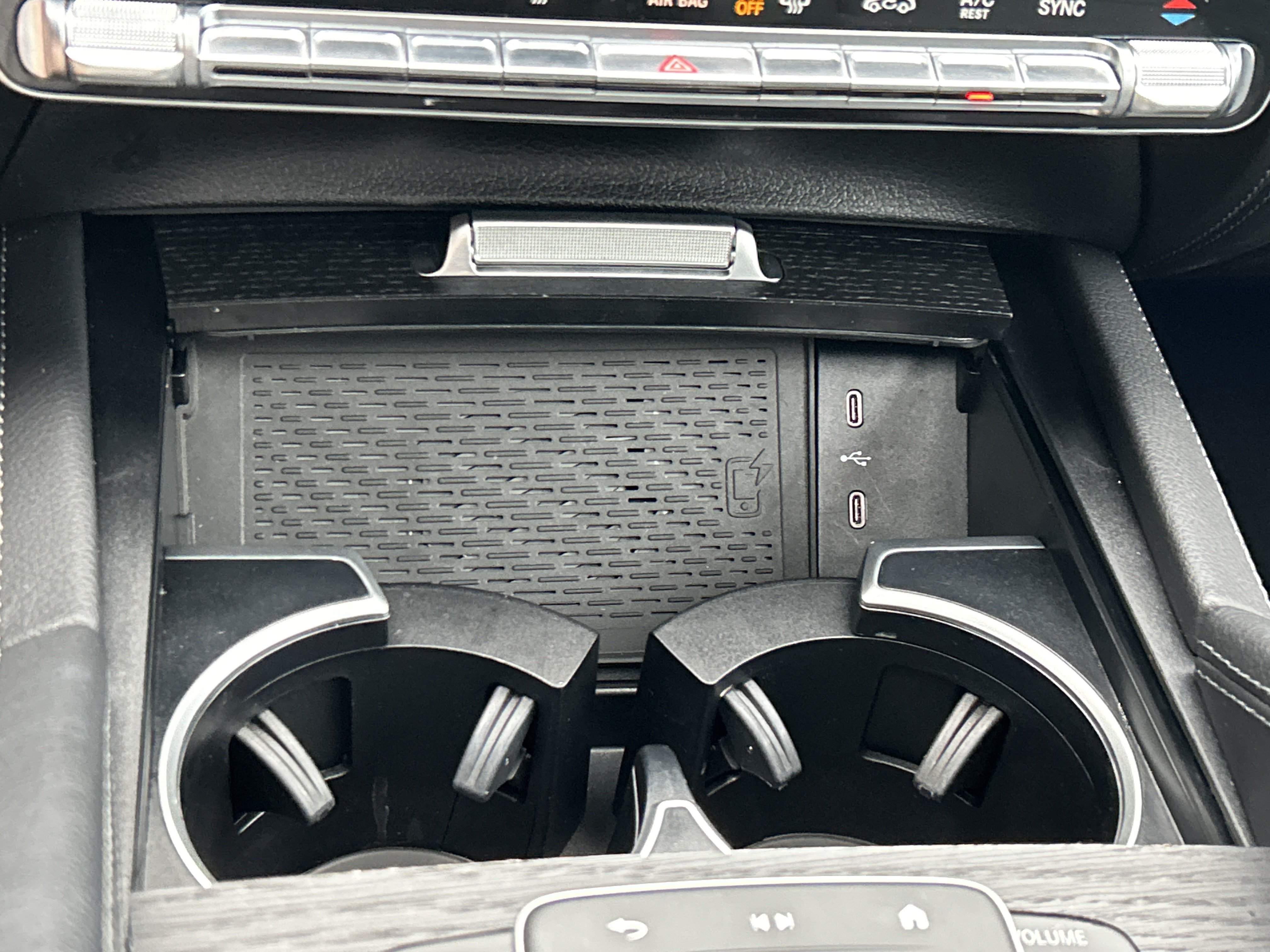 Certified 2025 Mercedes-Benz GLS 450 4MATIC image 36