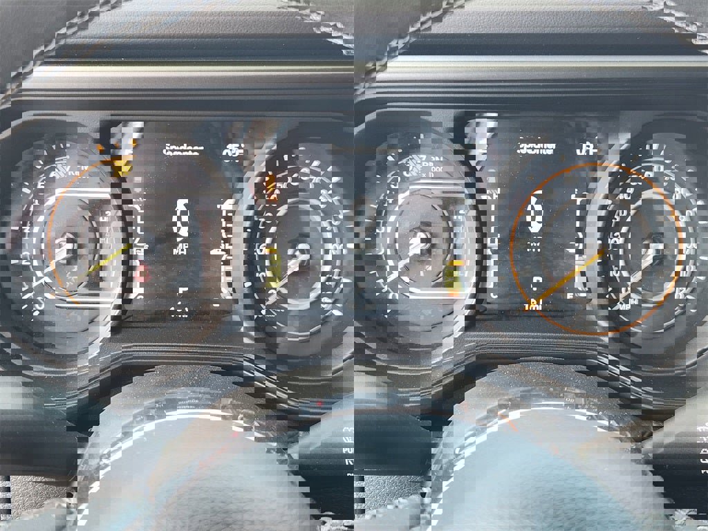 New 2025 Jeep Wrangler Unlimited Sahara image 11