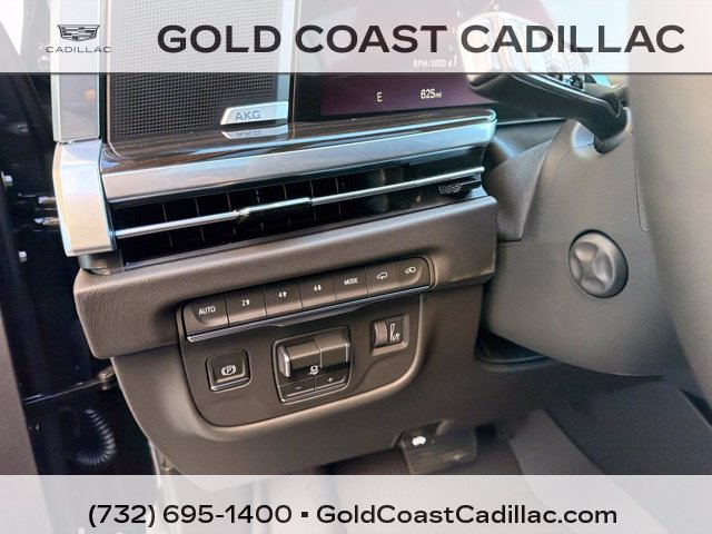 Certified 2026 Cadillac Escalade Luxury w/ Touring Package AWD/4WD image 21