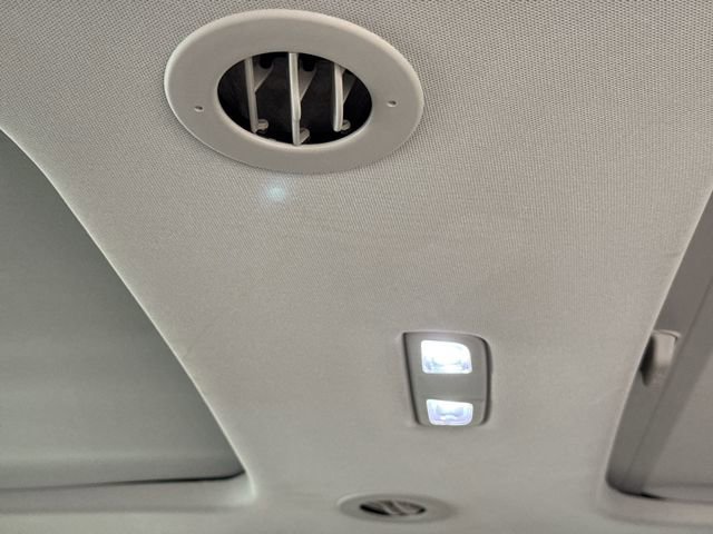 Certified 2021 Chevrolet Traverse Premier image 22