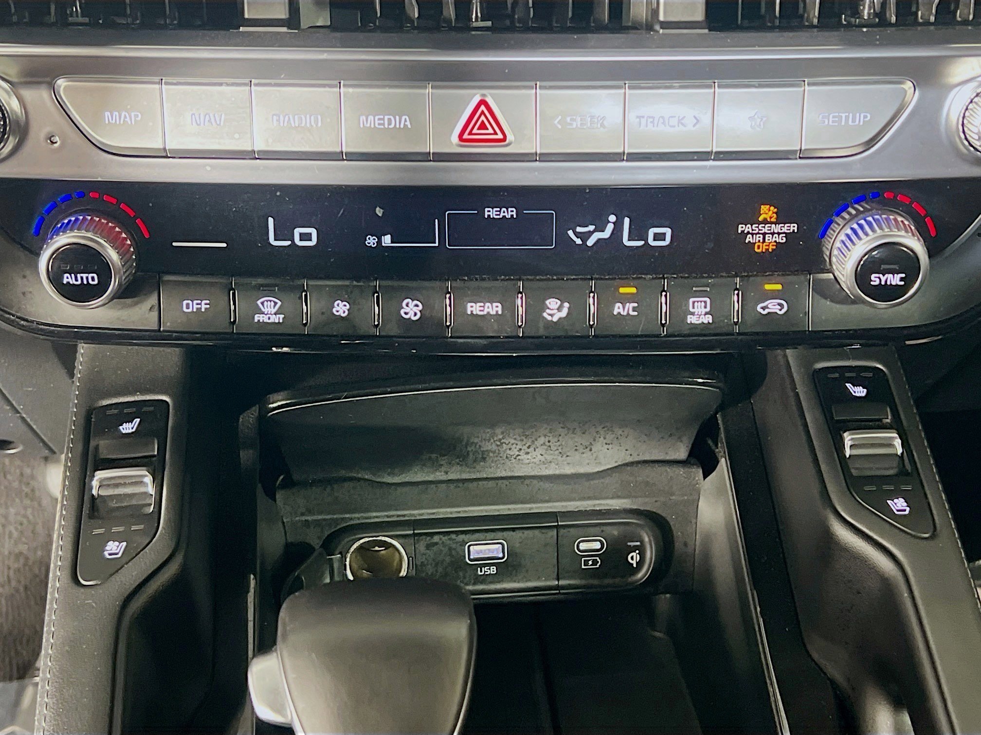 Used 2023 Kia Telluride SX image 13