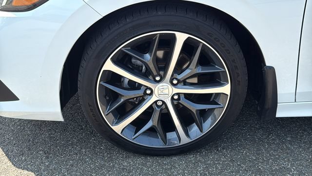 Used 2024 Honda Civic Touring image 8