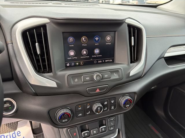 Certified 2021 GMC Terrain SLE w/ Driver Convenience Package AWD/4WD image 13