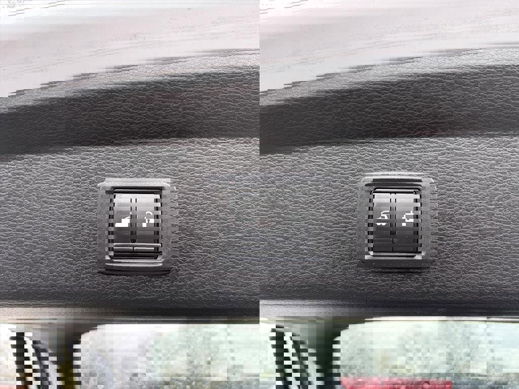 Used 2023 Mitsubishi Outlander SEL image 22