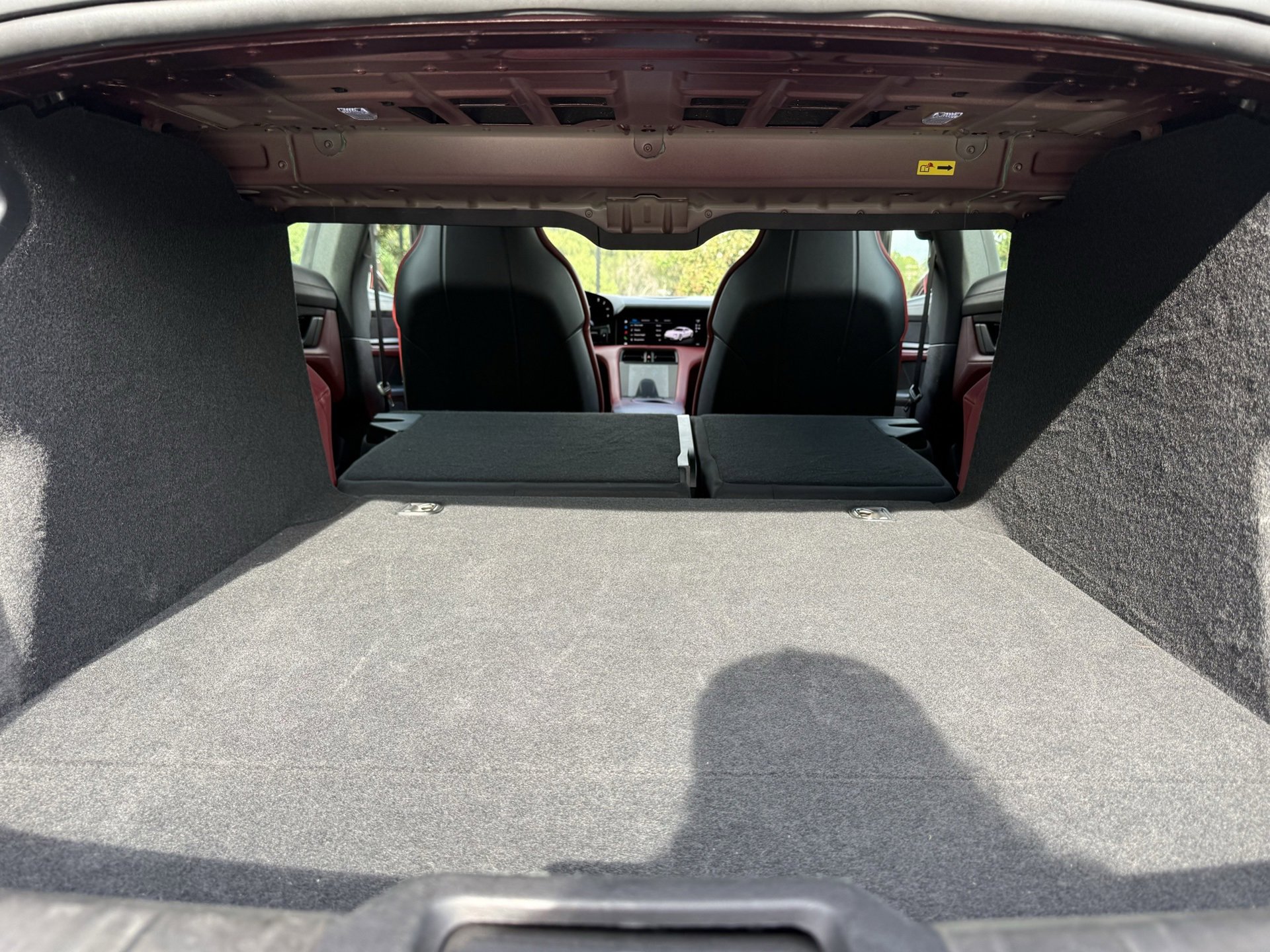 Certified 2022 Porsche Taycan 4S image 36