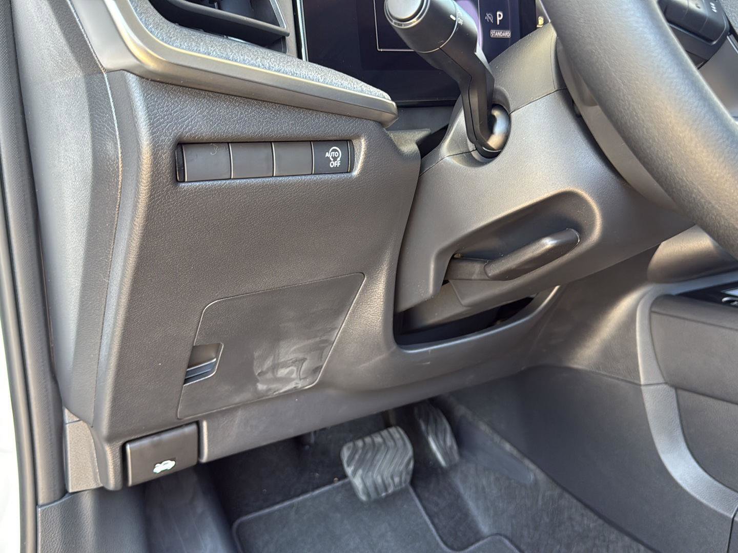 New 2026 Nissan Kicks SV w/ SV Premium Package image 13