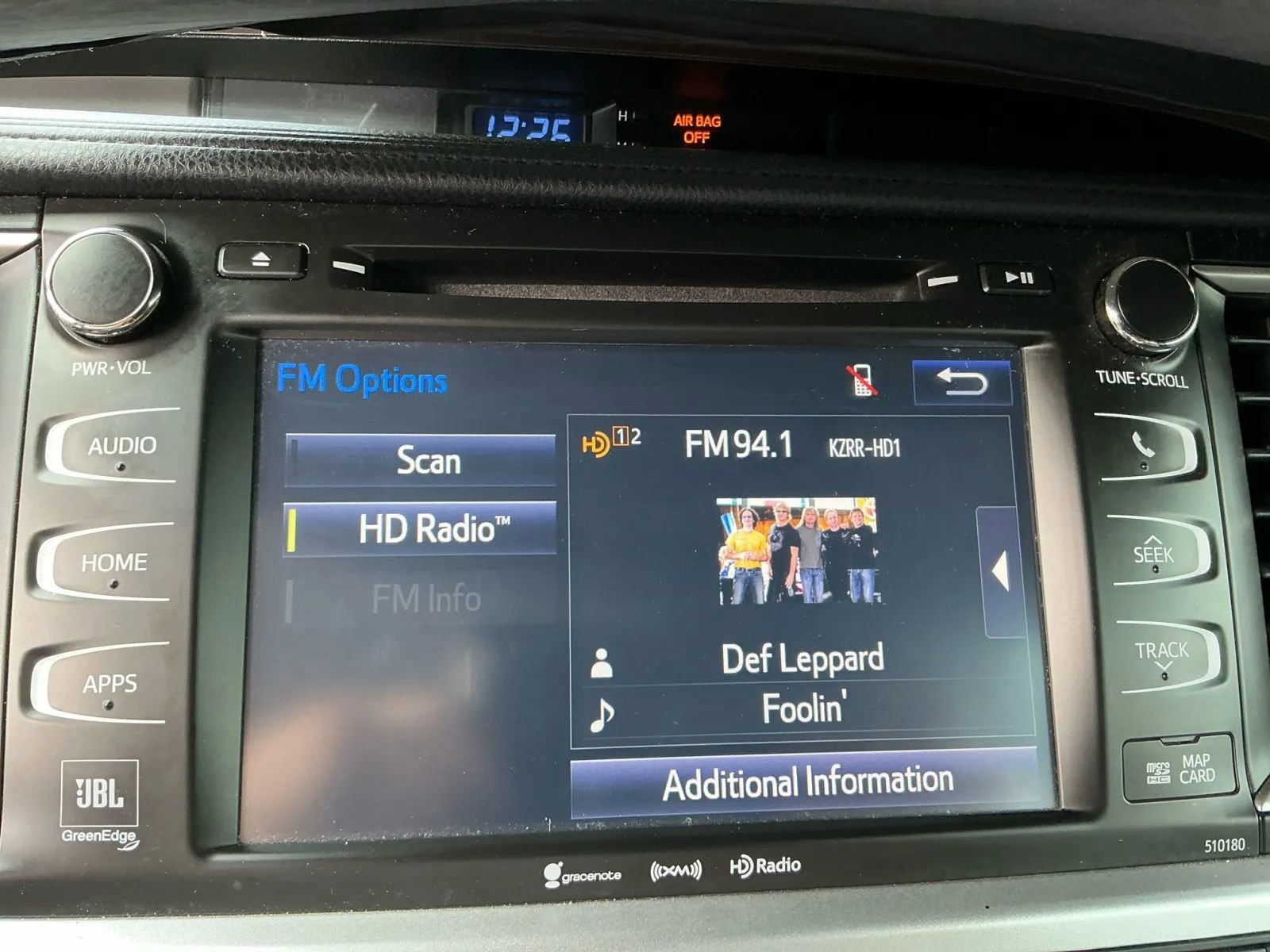 Used 2018 Toyota Highlander Limited image 29