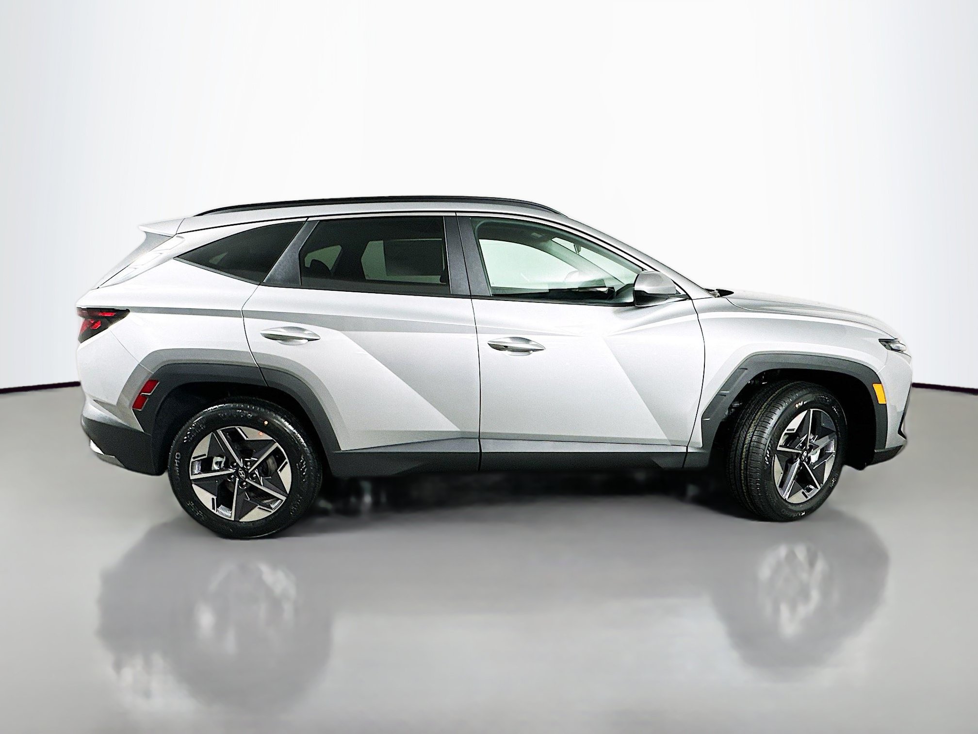 Certified 2026 Hyundai Tucson SEL Plus AWD/4WD image 8
