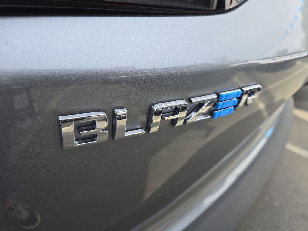 New 2026 Chevrolet Blazer EV LT image 31