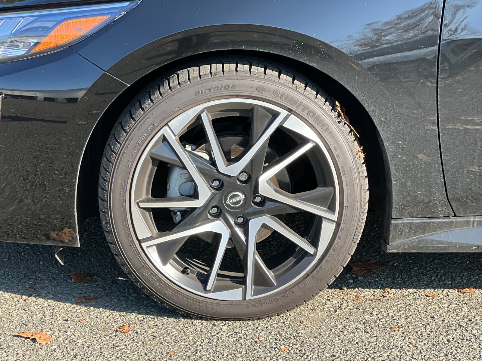 Used 2024 Nissan Sentra SR w/ SR Premium Package image 23