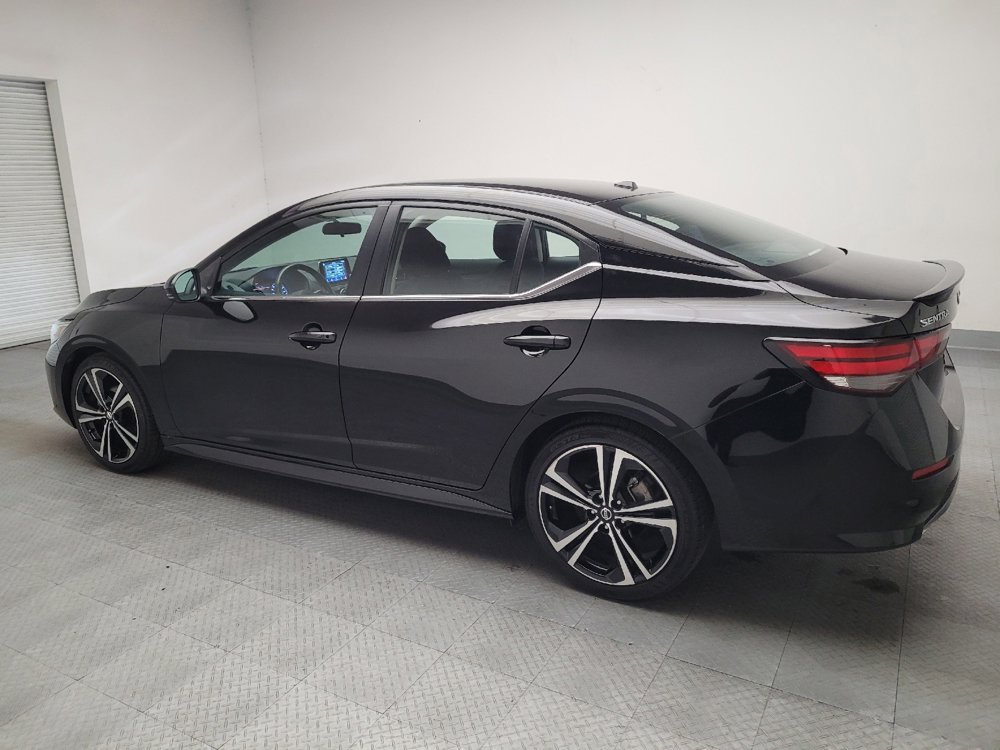 Used 2022 Nissan Sentra SR w/ Lighting Package FWD image 3