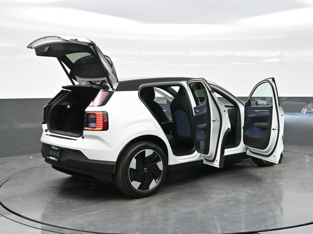 New 2026 Volvo EX30 Plus w/ Protection Package Premier AWD/4WD image 41