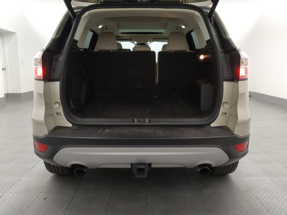 Used 2018 Ford Escape Titanium w/ Ford Safe & Smart Package image 29