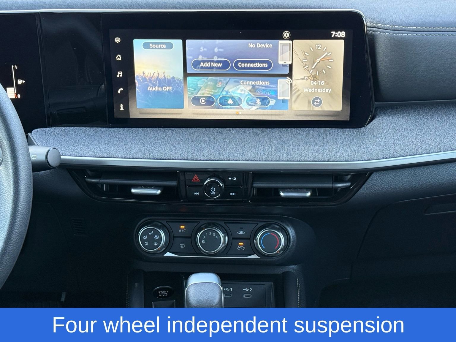 Used 2025 Nissan Kicks SV image 20