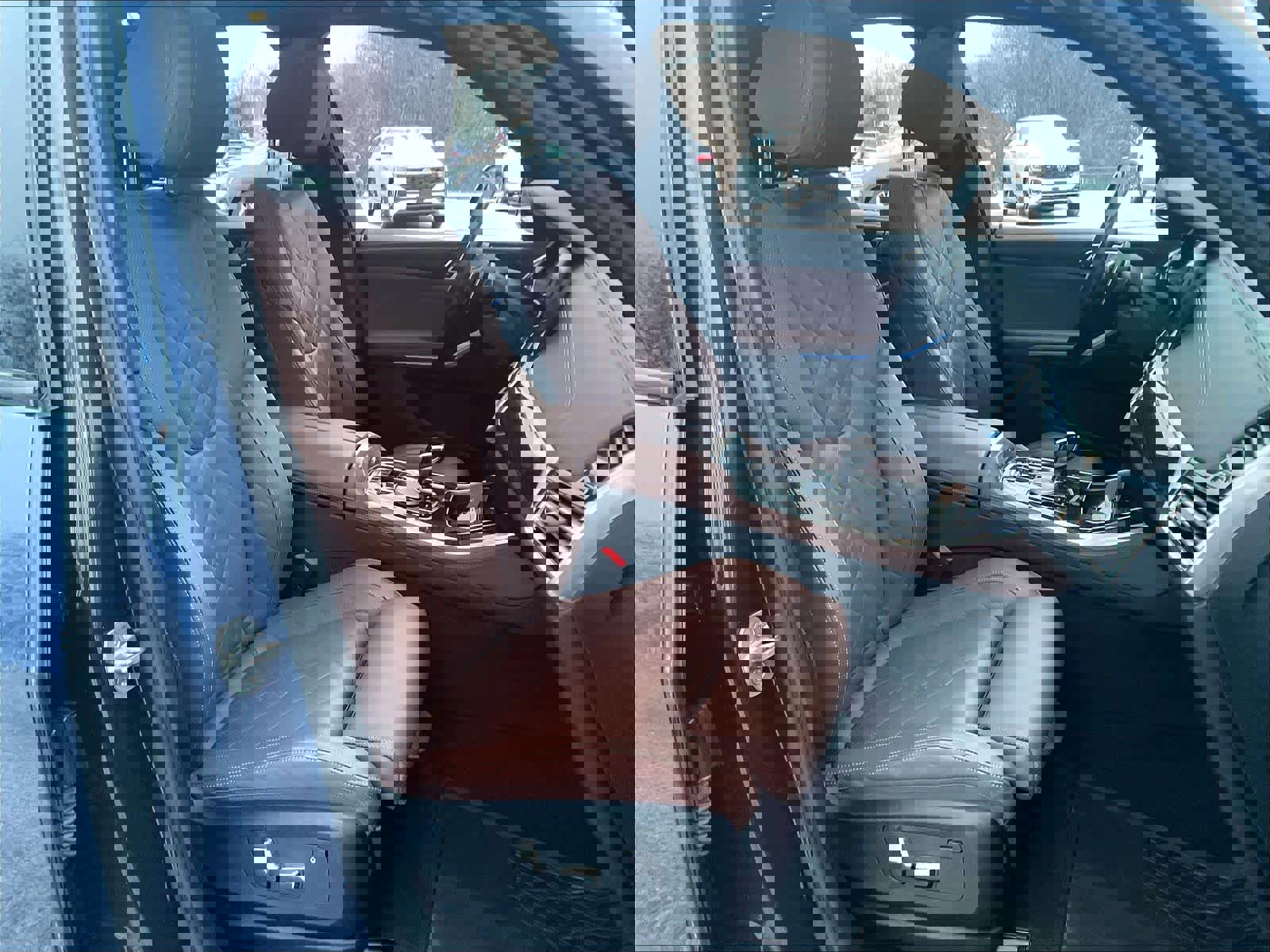 Used 2023 BMW X5 xDrive45e image 11