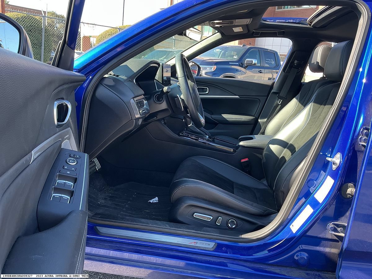 Used 2023 Acura Integra A-Spec w/ Technology Package FWD image 9