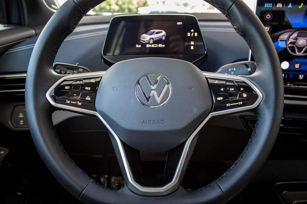 New 2025 Volkswagen ID.4 Pro S Plus AWD/4WD image 35