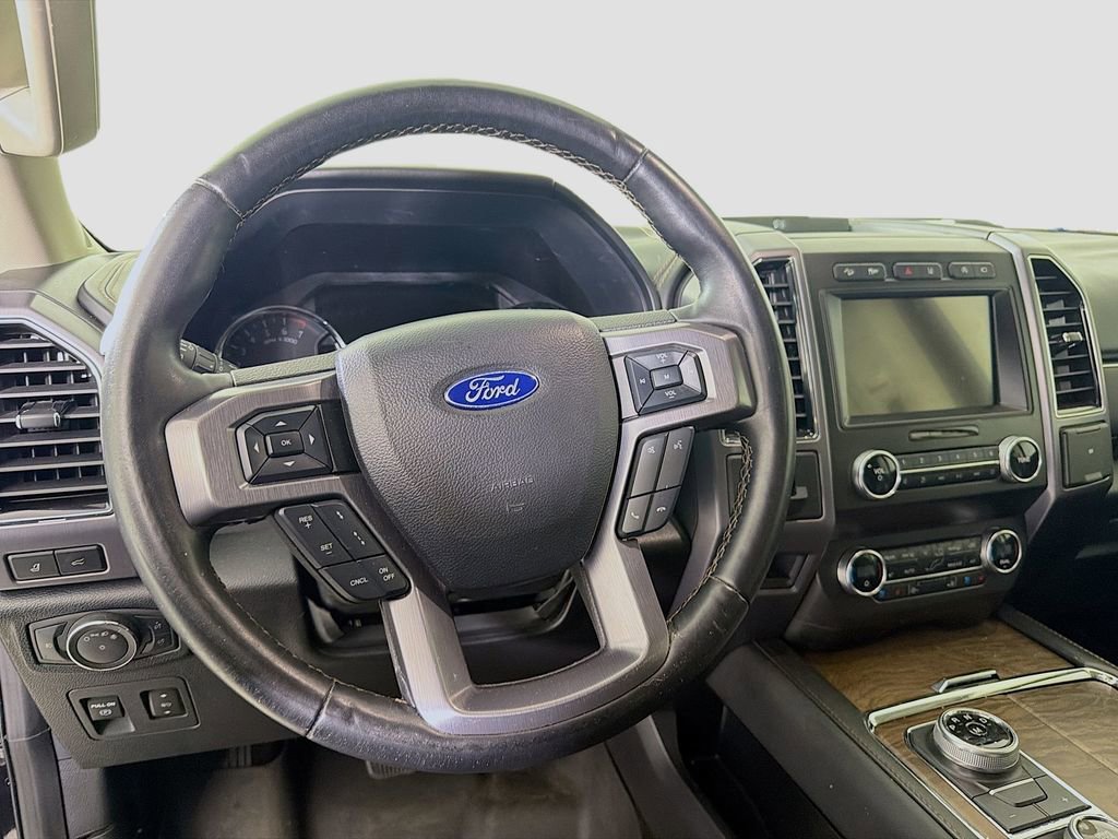 Used 2020 Ford Expedition Platinum AWD/4WD image 13