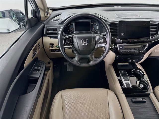 Certified 2021 Honda Pilot Elite image 3