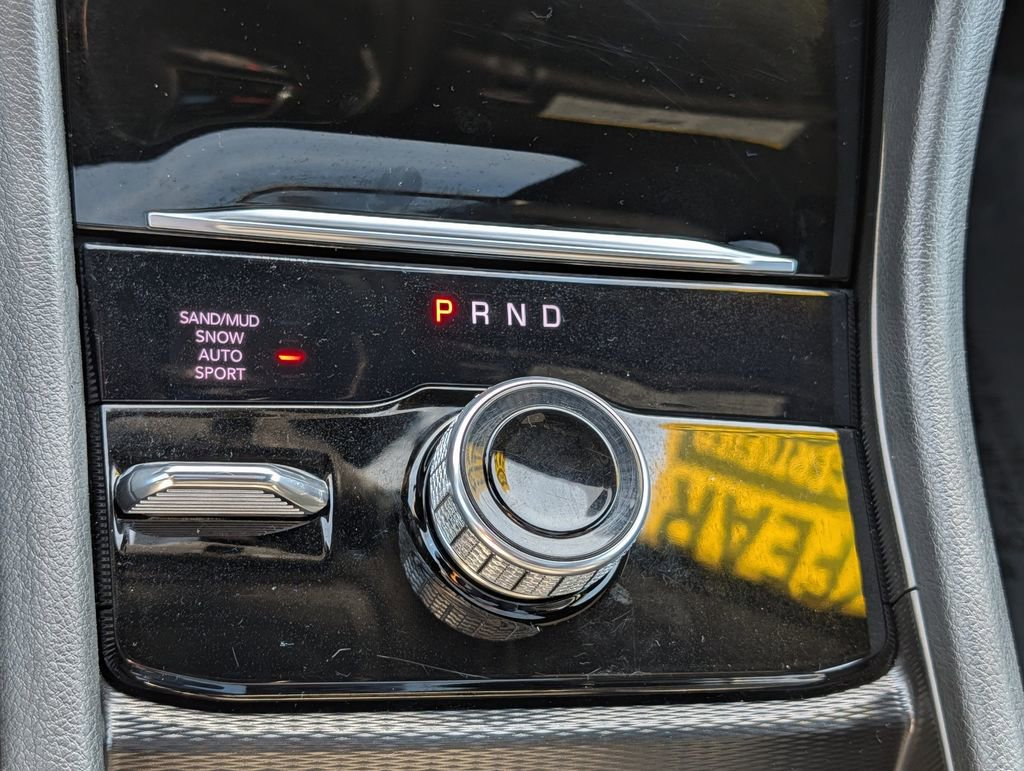 Used 2024 Jeep Grand Cherokee L Limited w/ Luxury Tech Group II image 49