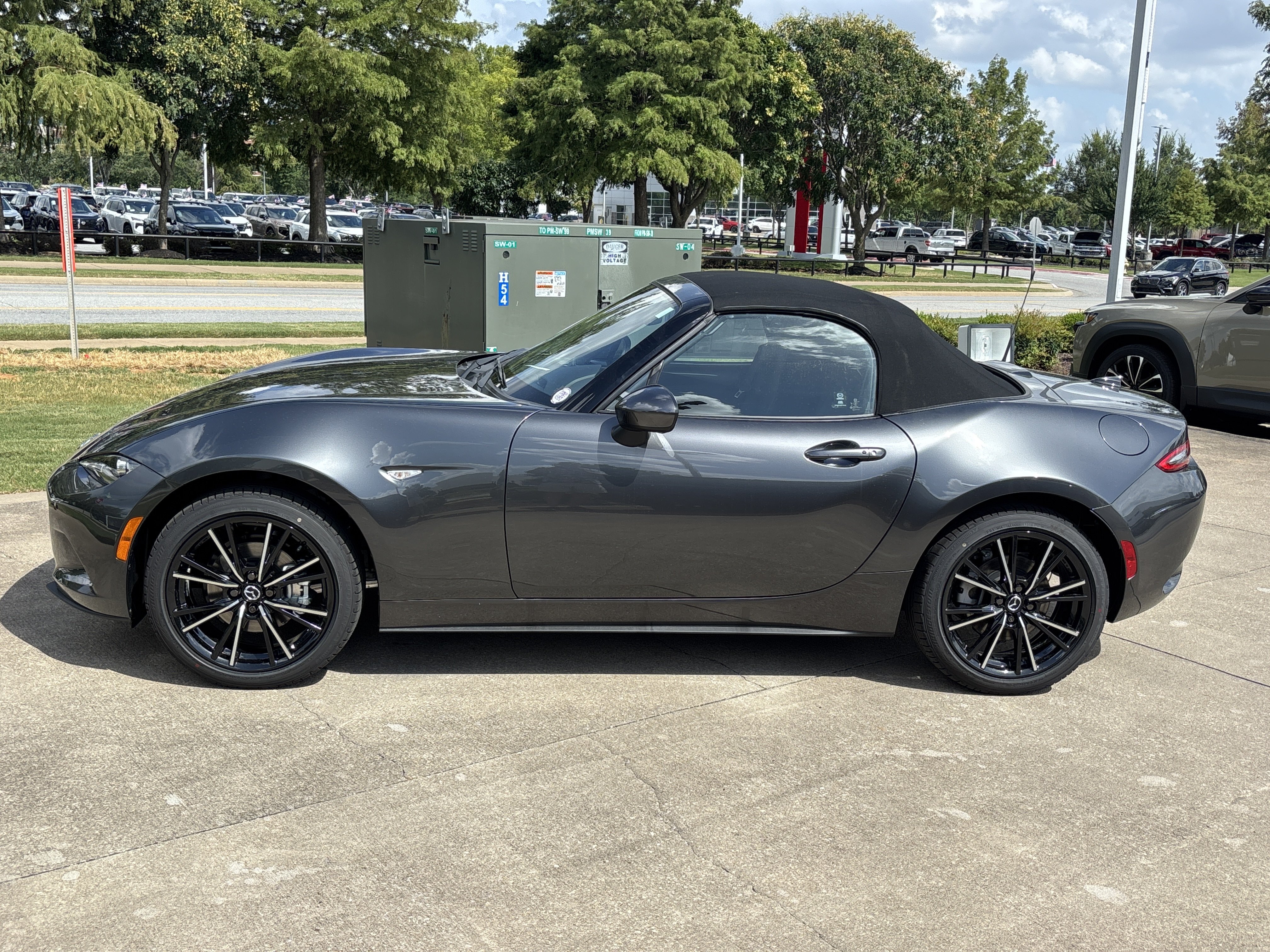 New 2026 MAZDA MX-5 Miata Grand Touring RWD image 9