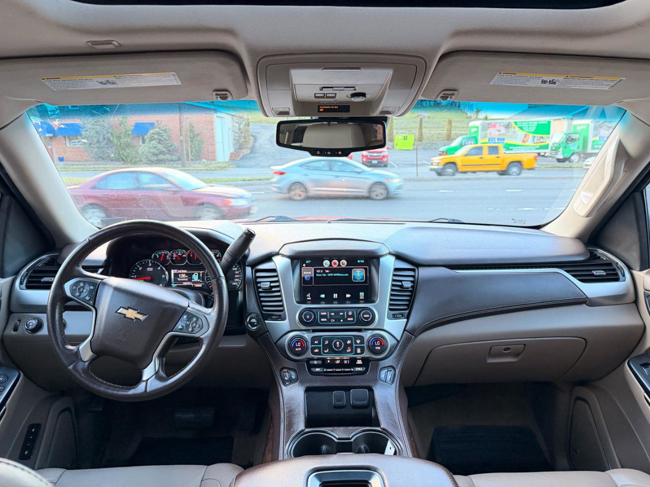 Used 2015 Chevrolet Tahoe LT w/ Luxury Package AWD/4WD image 18