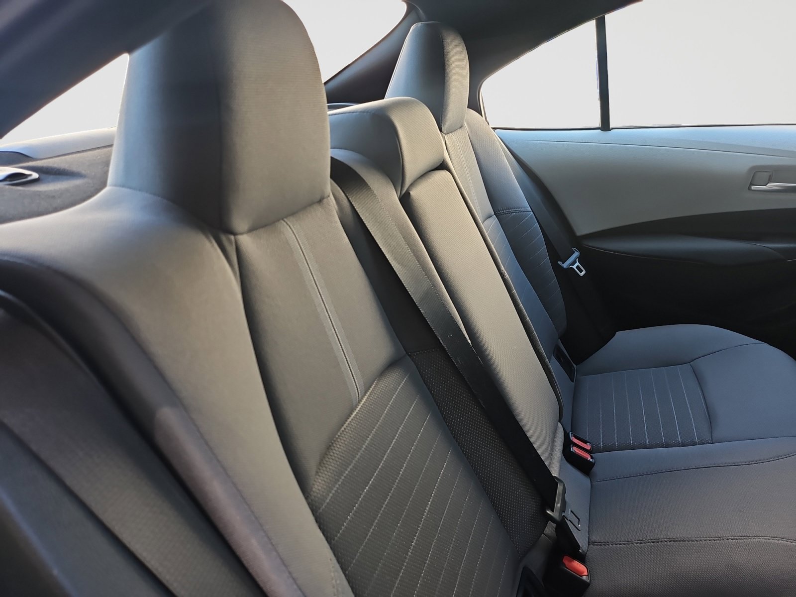 Used 2025 Toyota Corolla SE w/ SE Premium Package FWD image 45