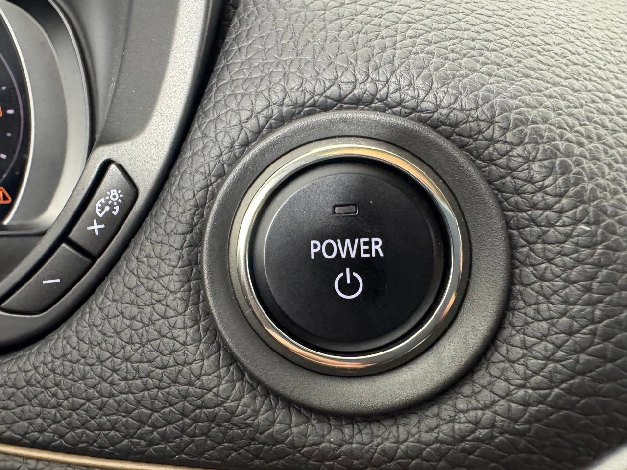 Used 2024 MAZDA CX-90 Plug-In Hybrid w/ Preferred AWD/4WD image 21