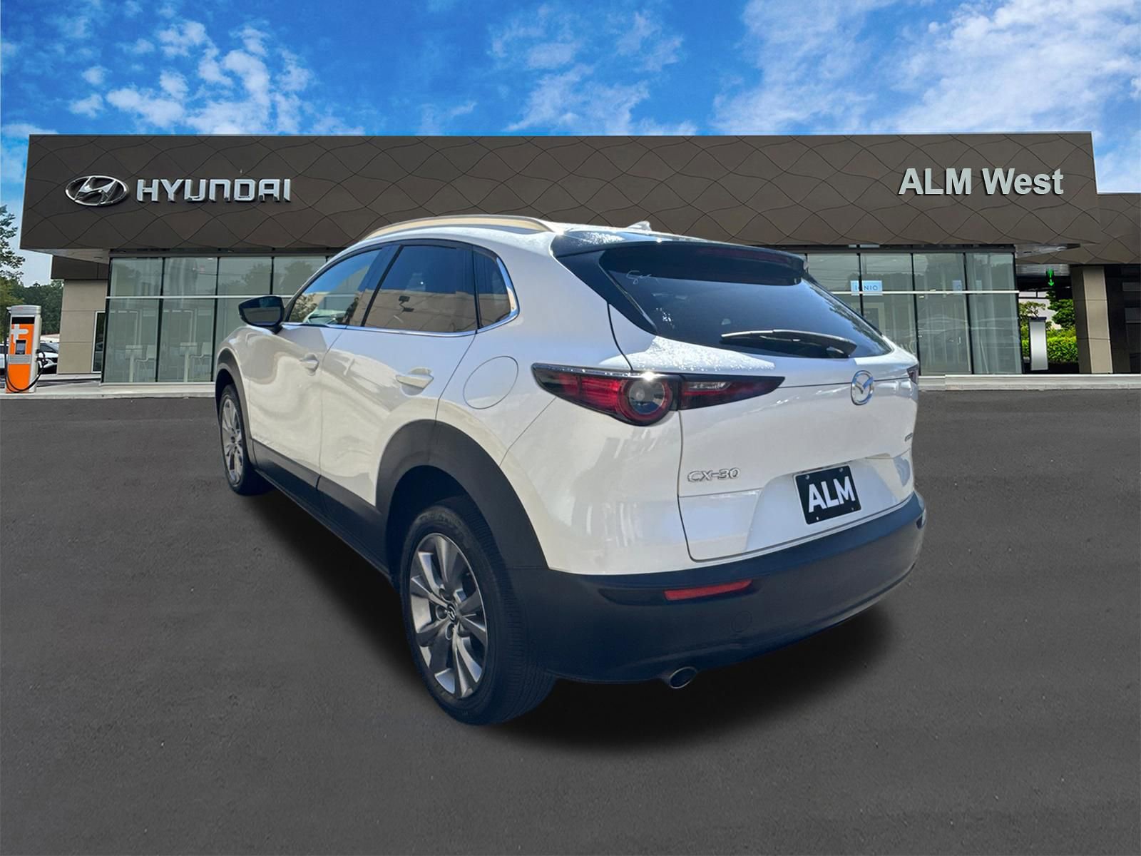 Used 2021 MAZDA CX-30 FWD 2.5 S w/ Premium Package image 7