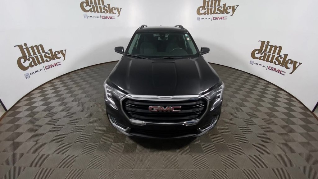 Certified 2024 GMC Terrain SLE w/ Driver Convenience Package AWD/4WD image 3