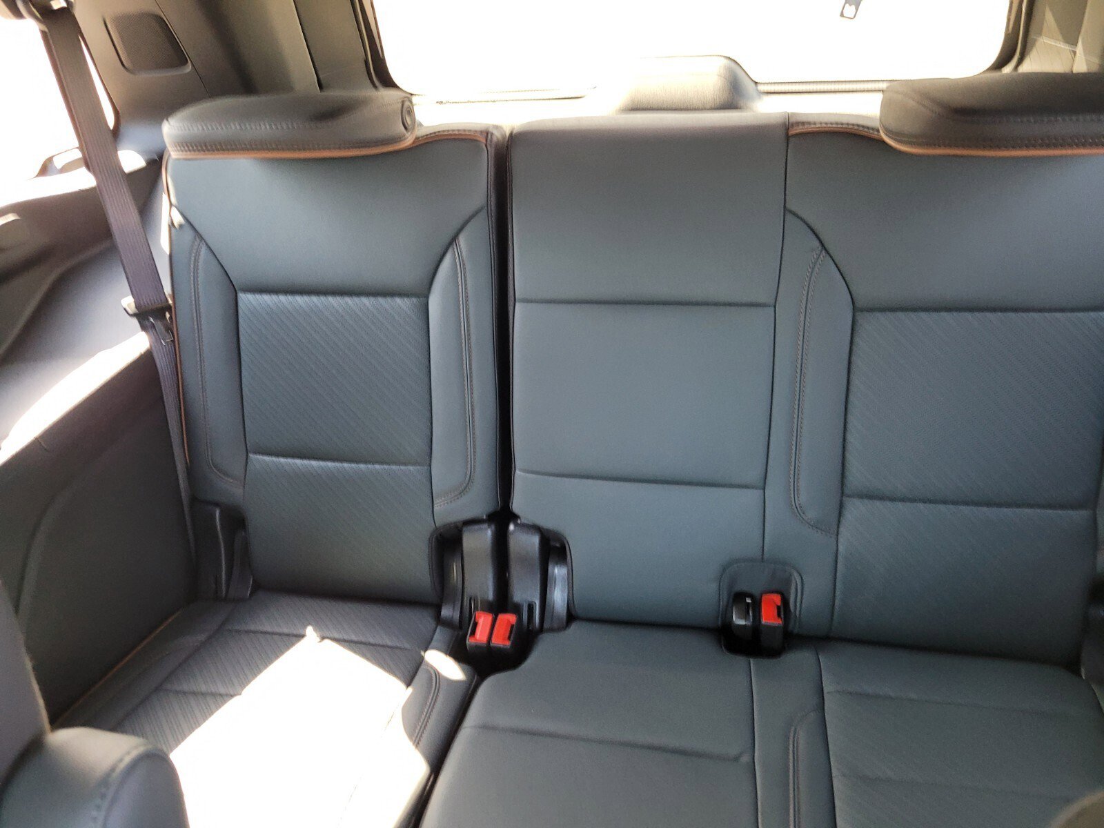 New 2026 GMC Yukon AT4 w/ AT4 Premium Plus Package image 5