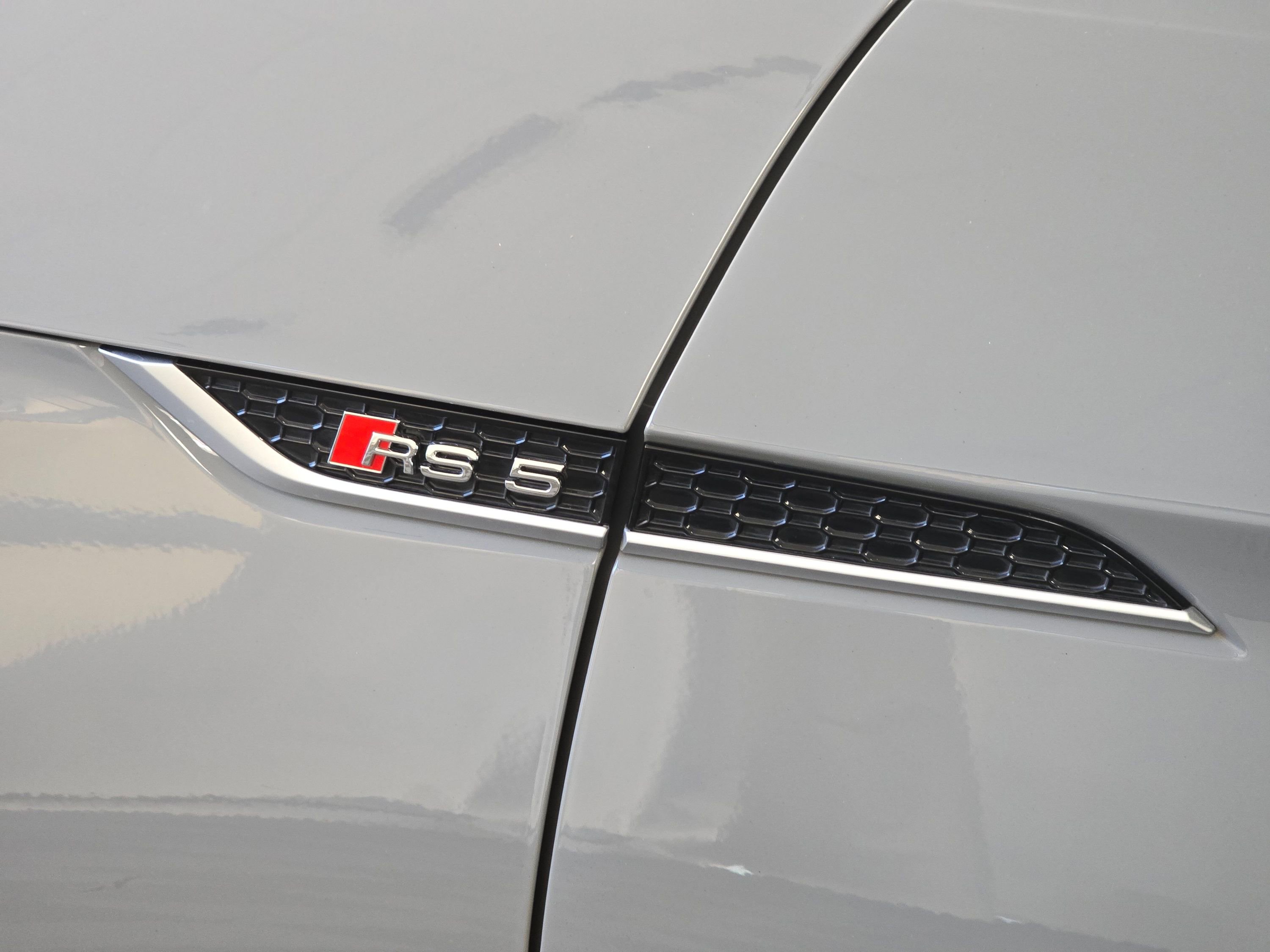 Used 2023 Audi RS 5 Sportback w/ Black Optic Carbon Package image 31