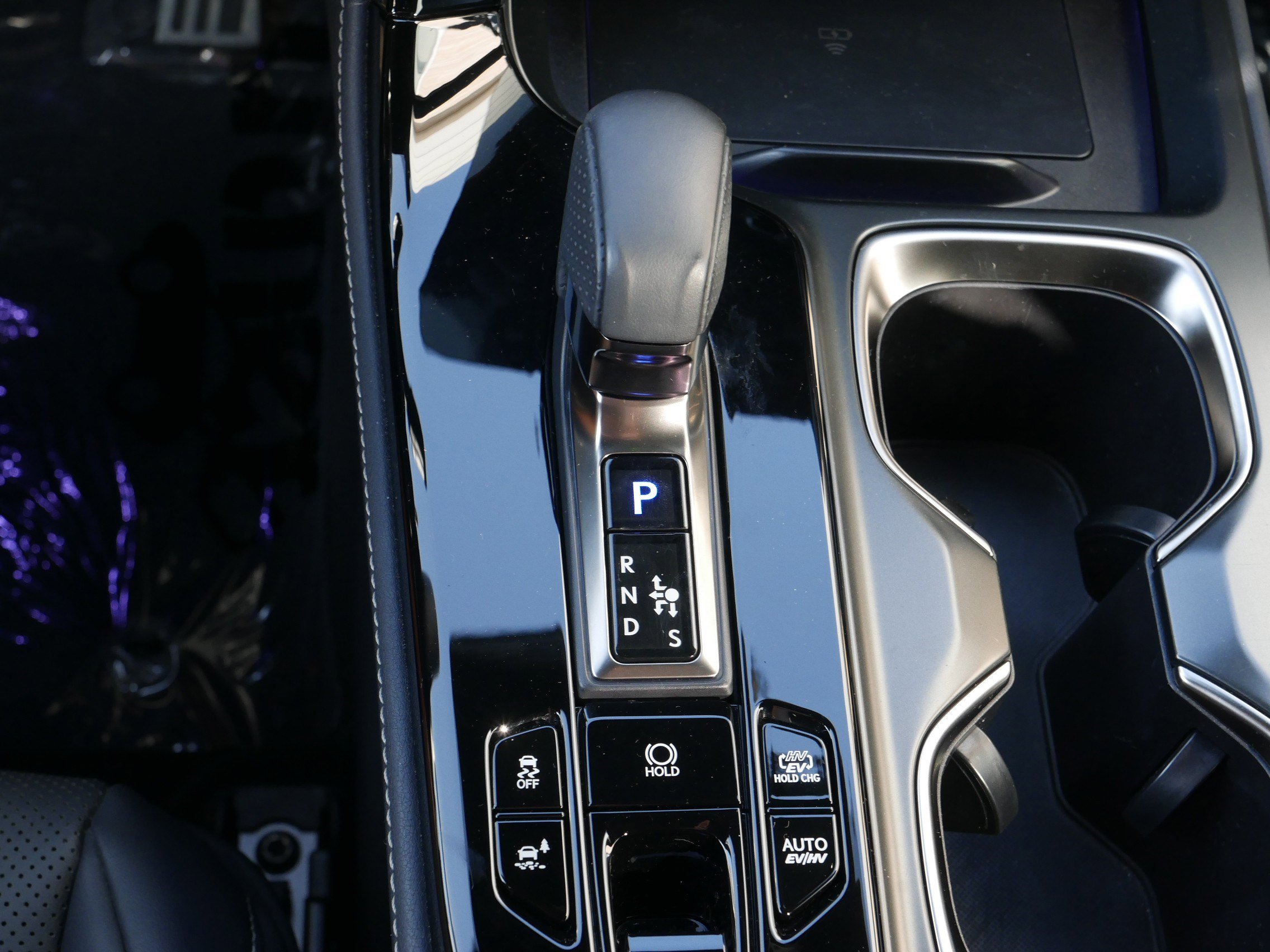 Used 2025 Lexus NX 450h+ F Sport image 24