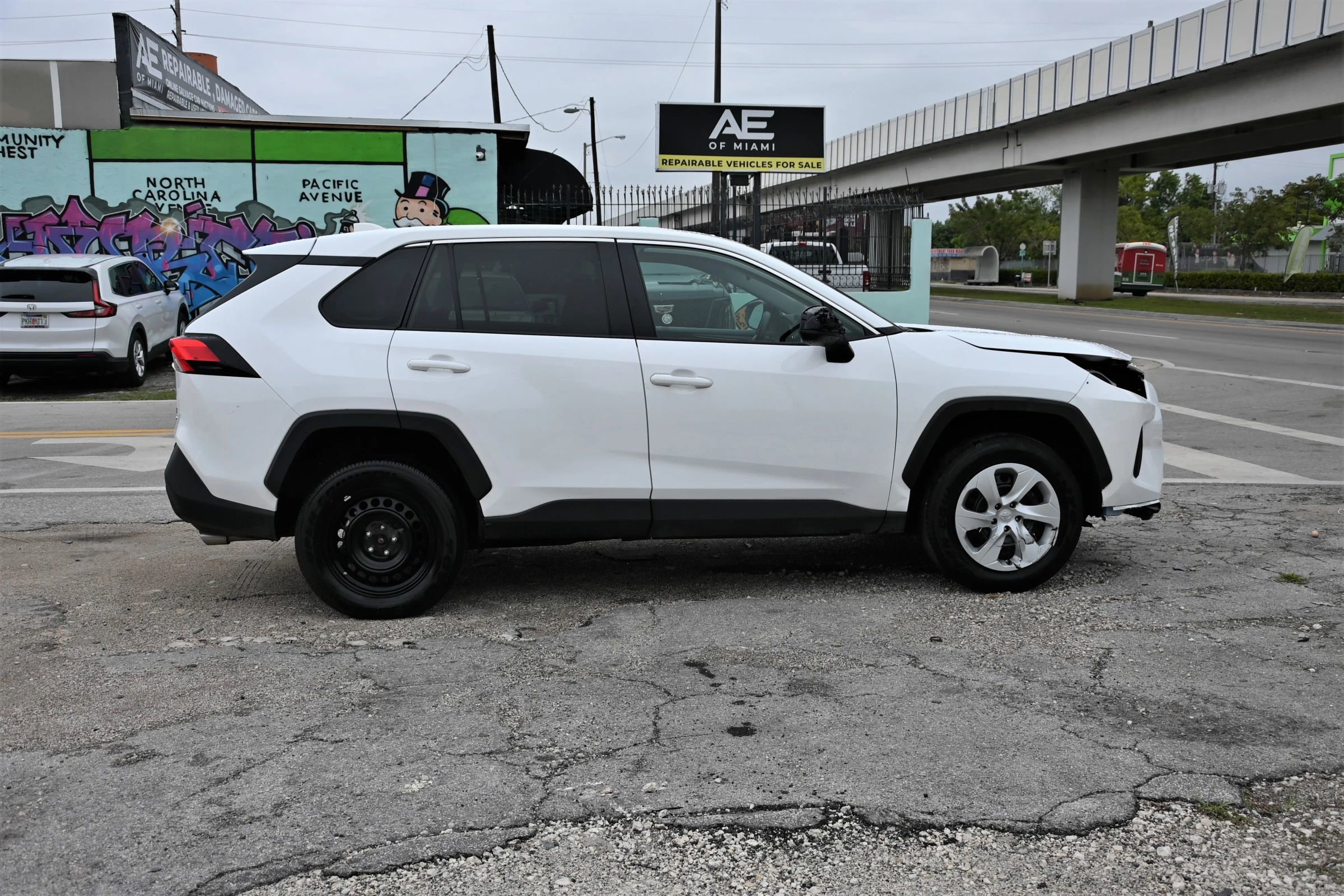 Used 2025 Toyota RAV4 LE image 6