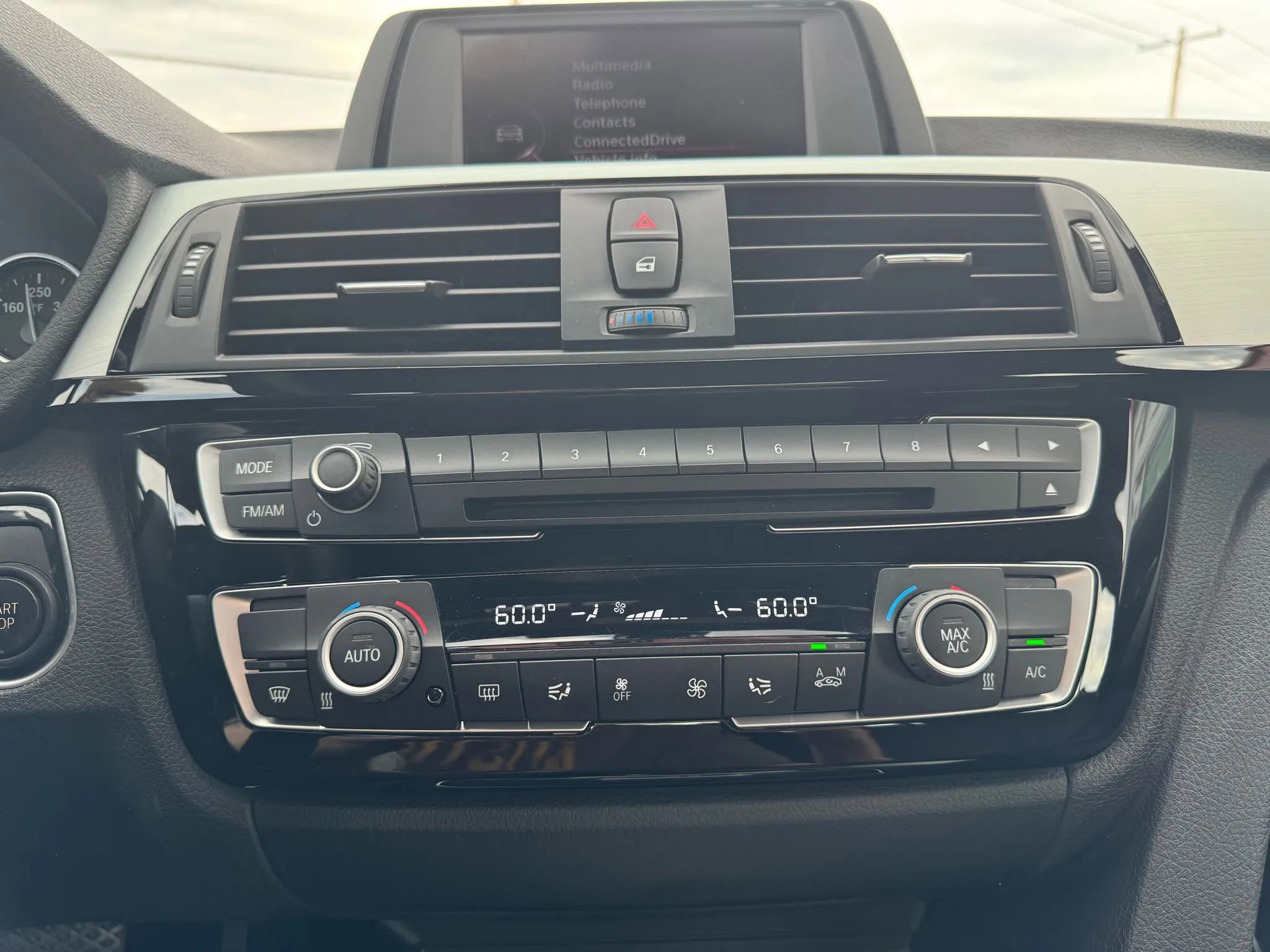 Used 2017 BMW 330e image 15