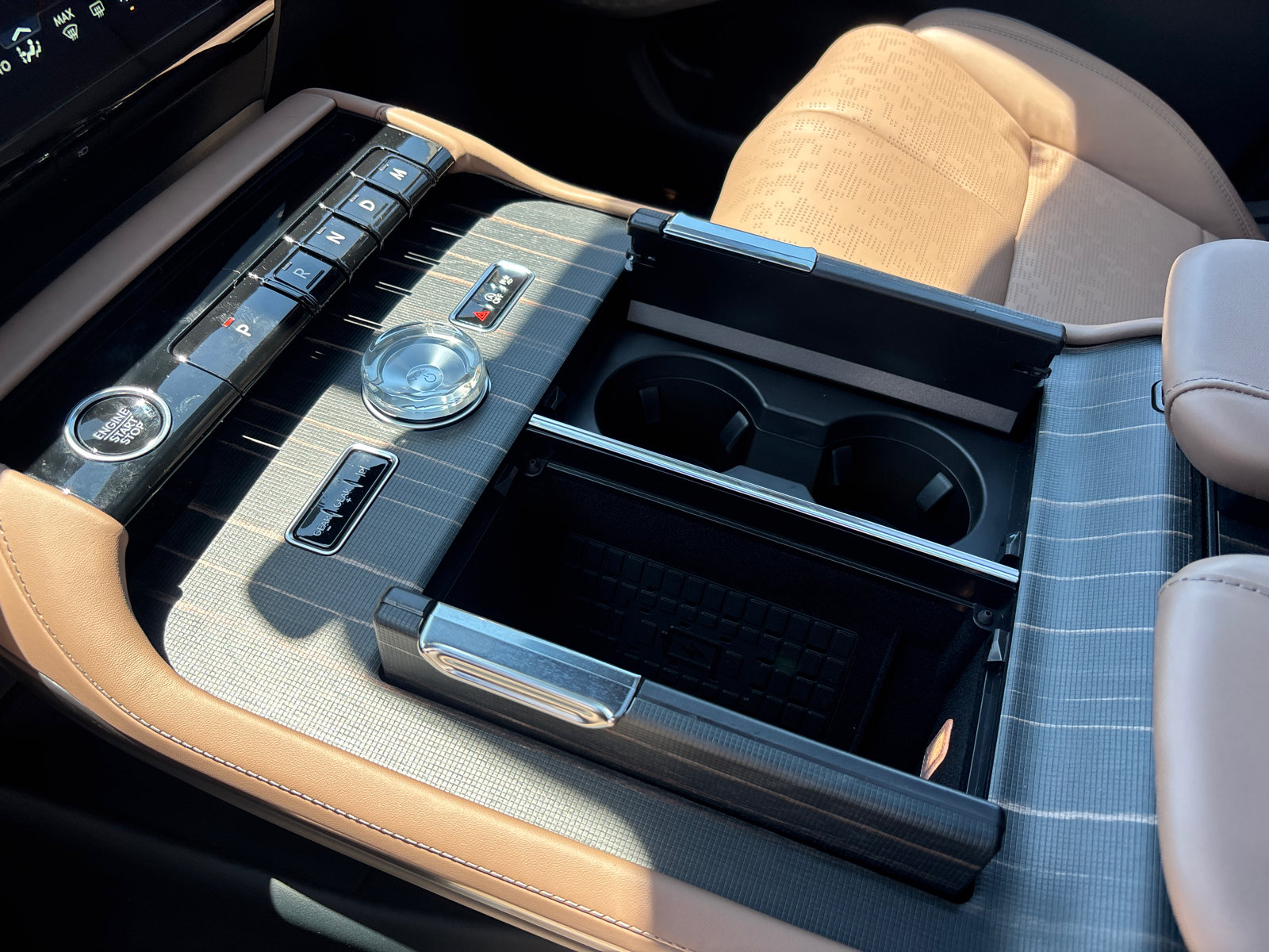 New 2026 Lincoln Navigator L Black Label AWD/4WD image 23