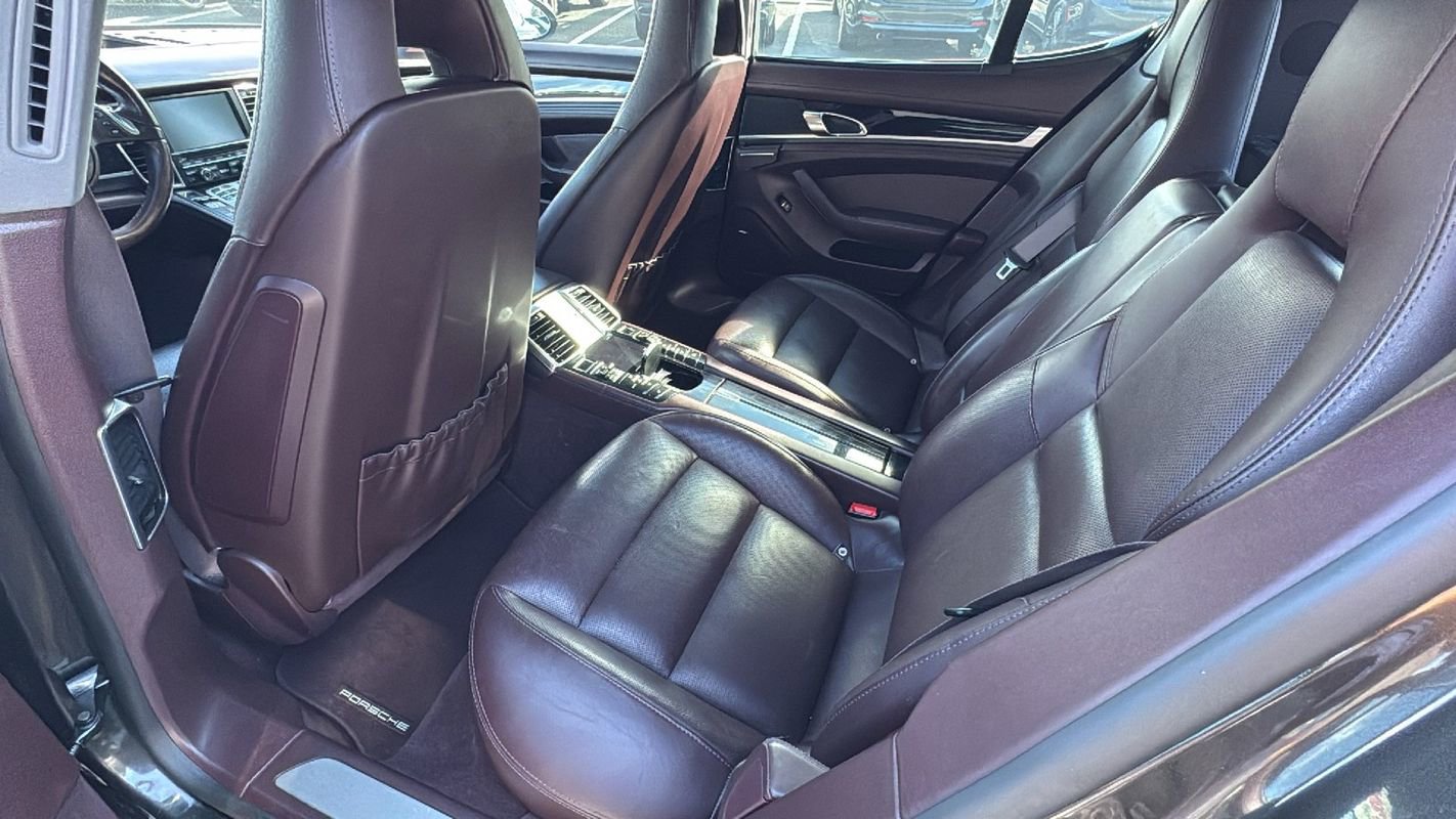 Used 2015 Porsche Panamera 4 image 13