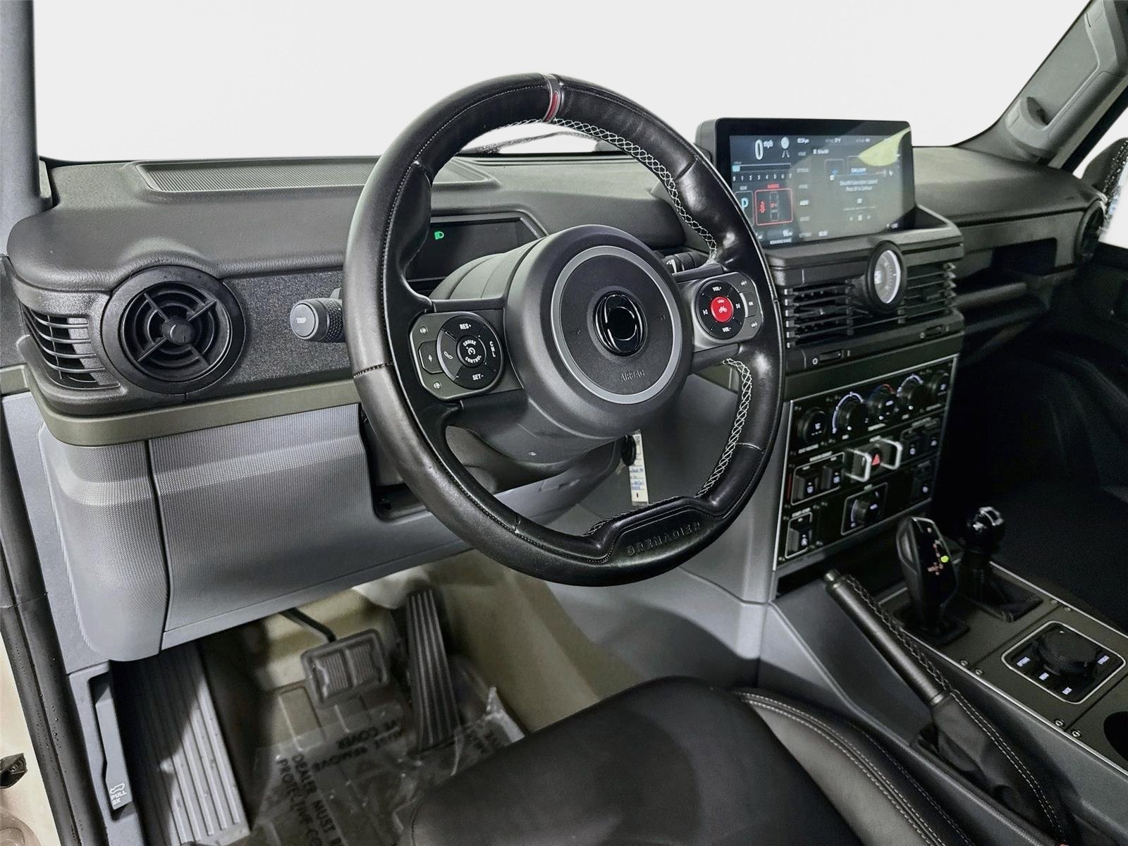 Used 2025 INEOS Grenadier Station Wagon AWD/4WD image 9