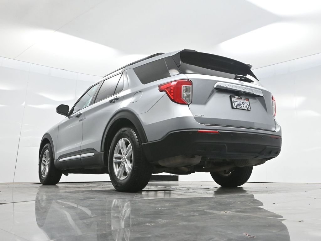 Used 2022 Ford Explorer XLT RWD image 55