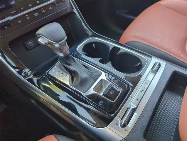 Used 2024 Kia Carnival SX Prestige FWD image 17