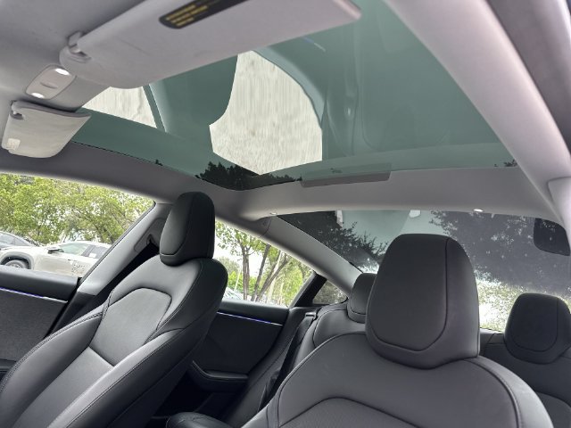 Used 2025 Tesla Model 3 Long Range RWD image 22
